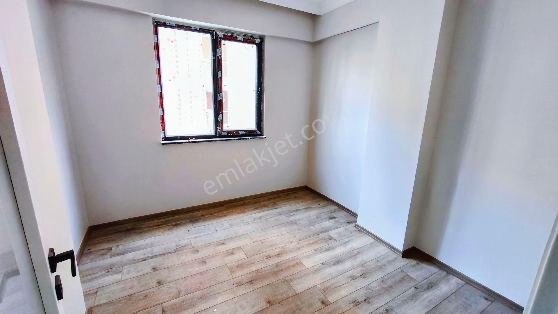 Mükemmel Konumda Kaçırılmaz Fırsat Satılık 2+1 Daire - Görsel 3