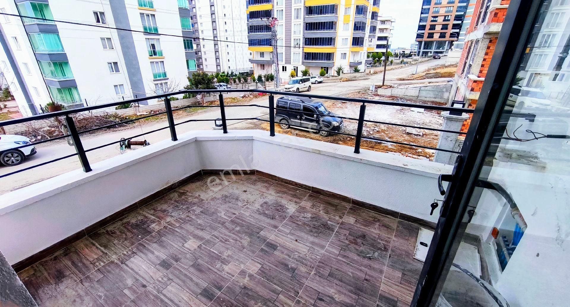 Mükemmel Konumda Kaçırılmaz Fırsat Satılık 2+1 Daire - Görsel 8