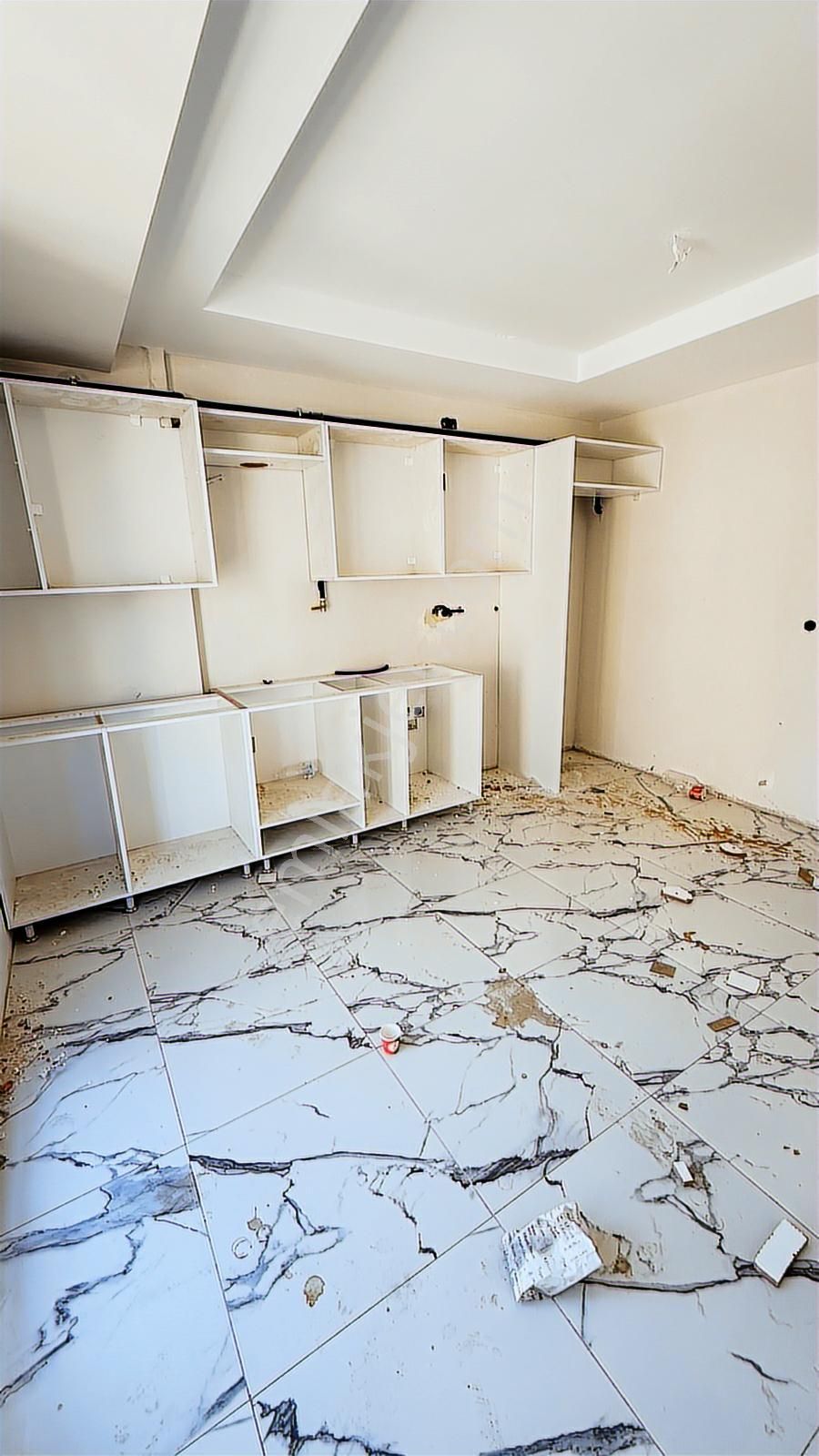Kurtuluş Mah.de Çarşıya Çok Yakın Arakat 3+1 Satılık Daire - Görsel 10