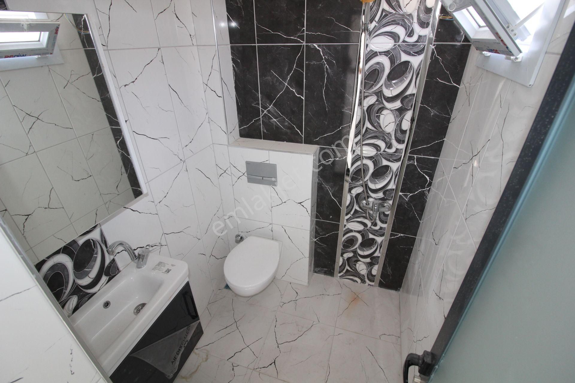 Aslan'dan Ulaşıma Yakın Bağımsız Mutfaklı Kiralık Sıfır 2+1 - Görsel 18