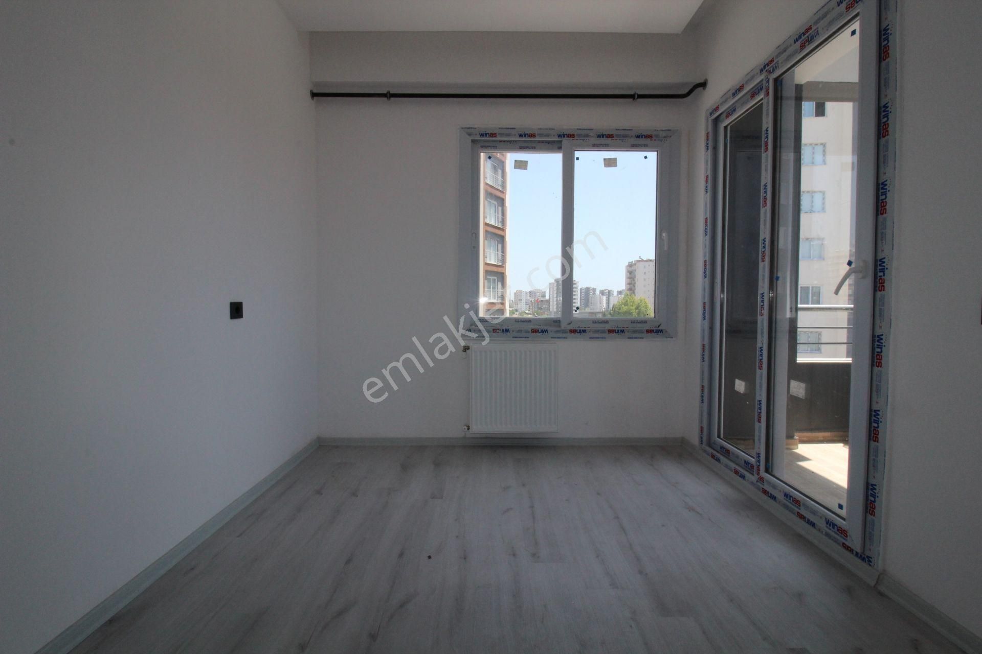 Aslan'dan Ulaşıma Yakın Bağımsız Mutfaklı Kiralık Sıfır 2+1 - Görsel 9