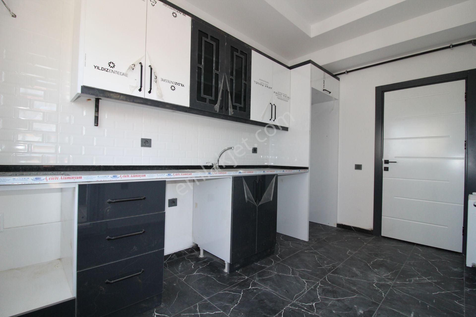 Aslan'dan Ulaşıma Yakın Bağımsız Mutfaklı Kiralık Sıfır 2+1 - Görsel 5