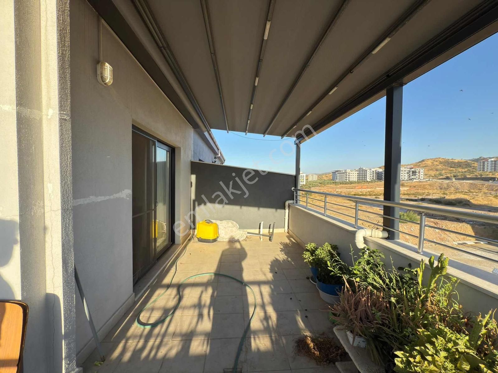 Nova'dan Satılık 200m2 Dubleks Daire - Görsel 2