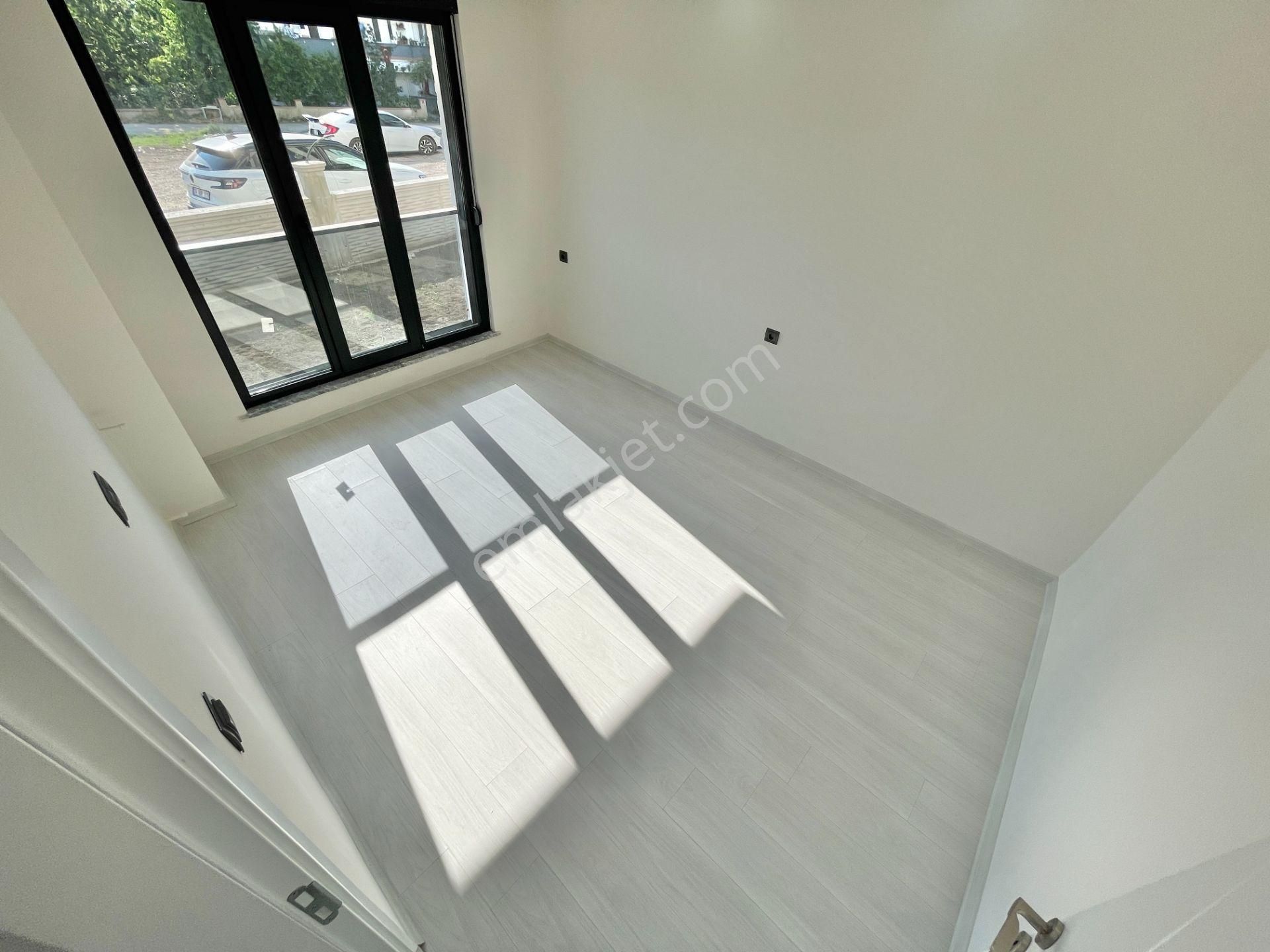 Sadece Berkay Demirel'den Altınkumda Denize 600m Çift Köşe 2+1 Daire - Görsel 25