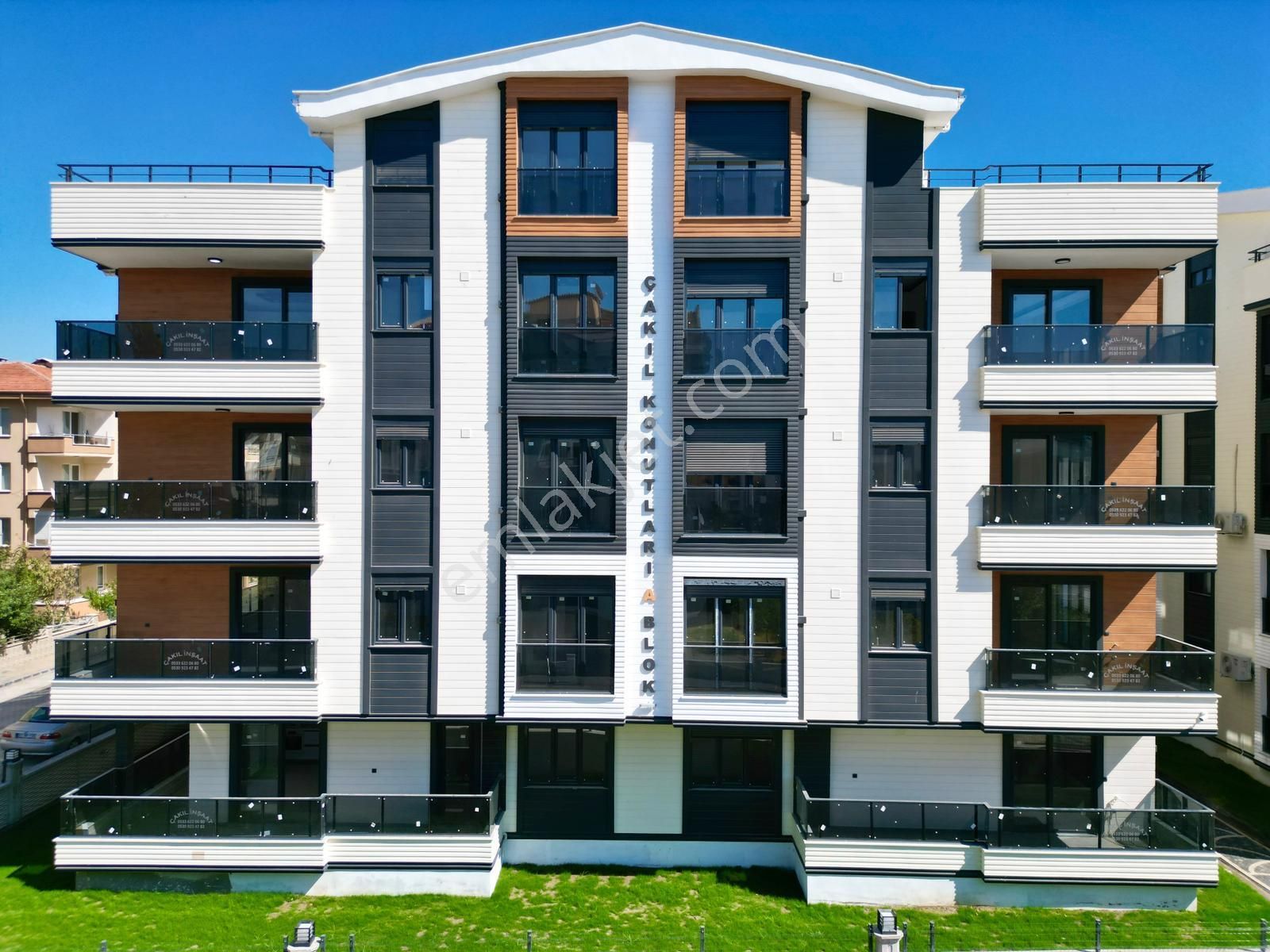 Sadece Berkay Demirel'den Altınkumda Denize 600m Çift Köşe 2+1 Daire - Görsel 2