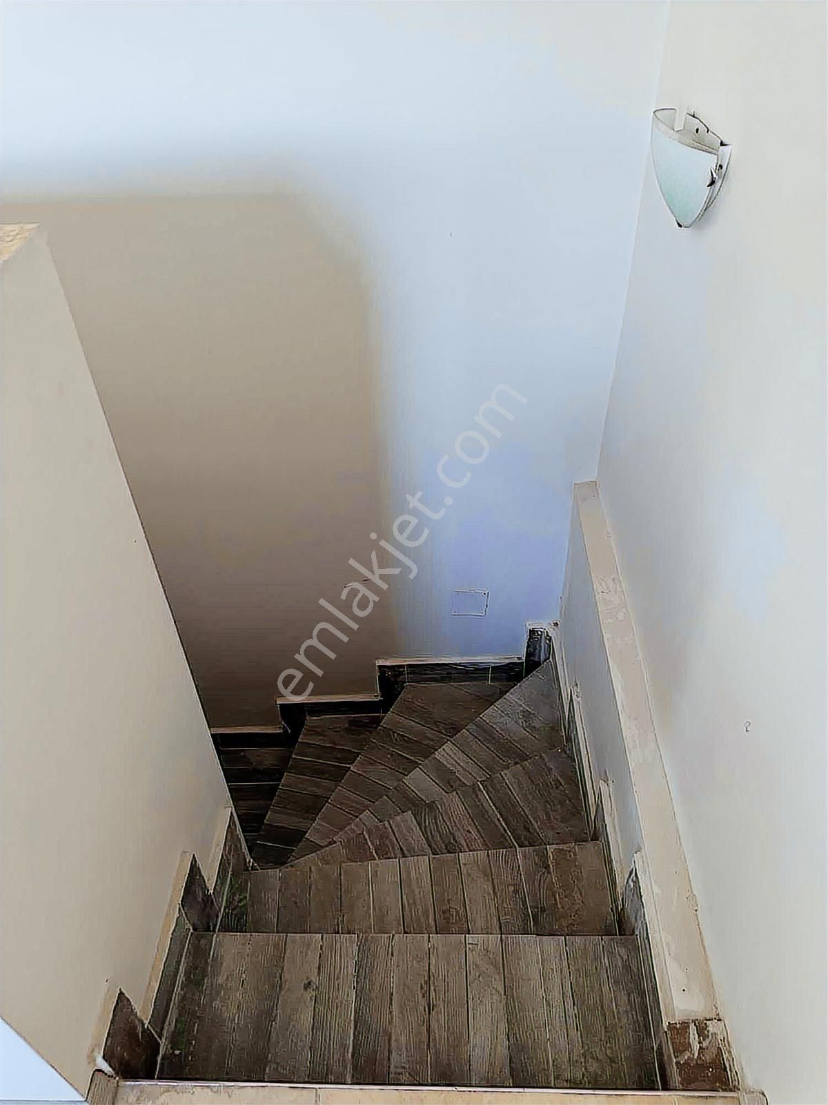 Nova'dan İstiklal Mh. Asansörlü Otoparklı Sıfır Dublex Daire - Görsel 18