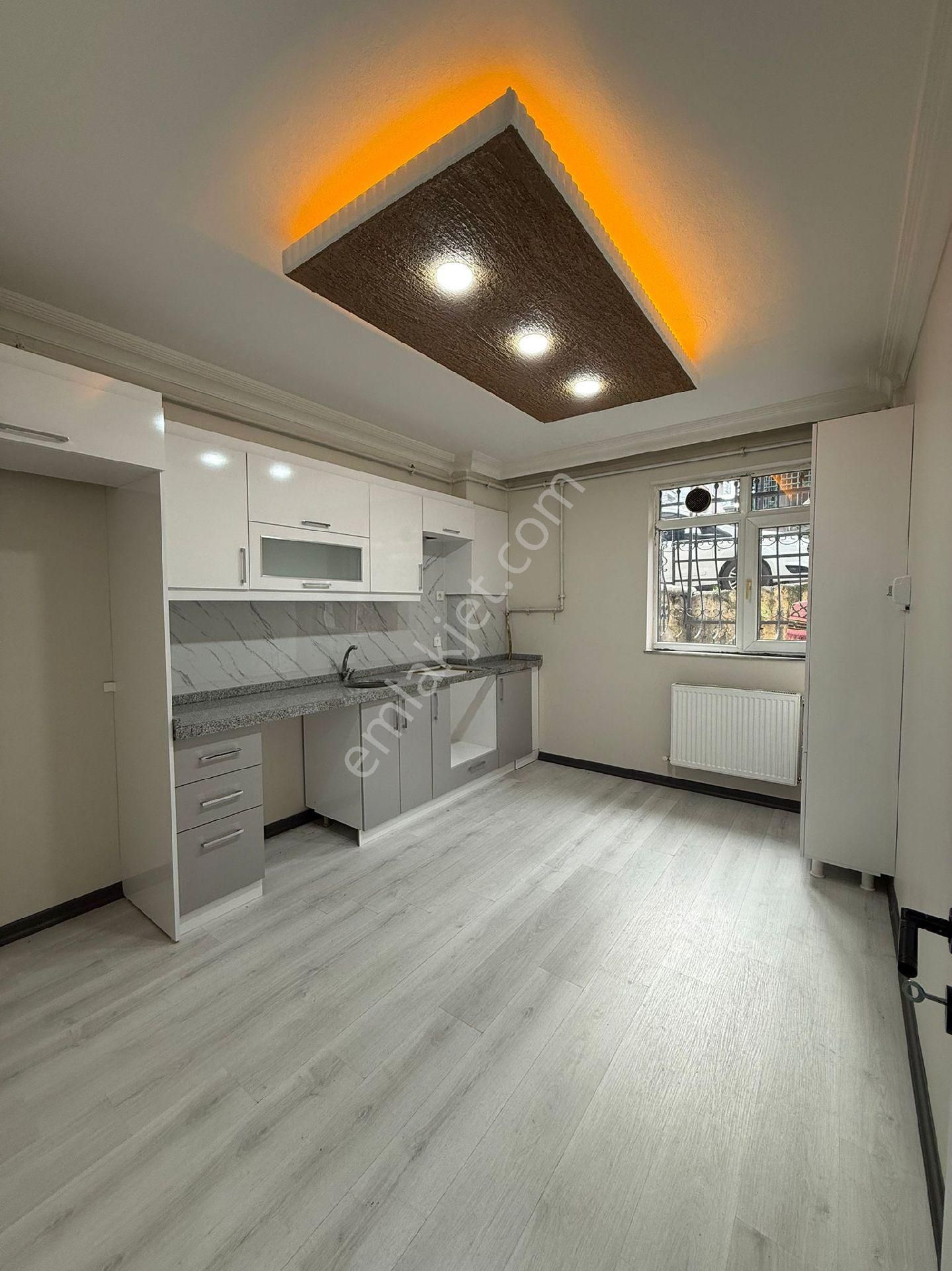 Ultra Dizayn 2+1 Bahçe Katı Acil