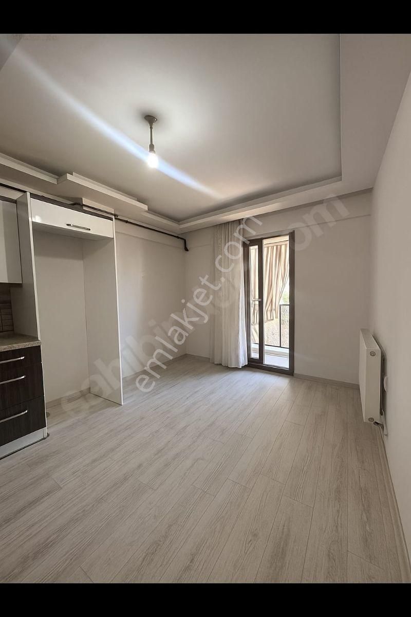 Nova'dan Şehitler Mh'sinde Satılık 2+1 Açık Mutfaklı Daire