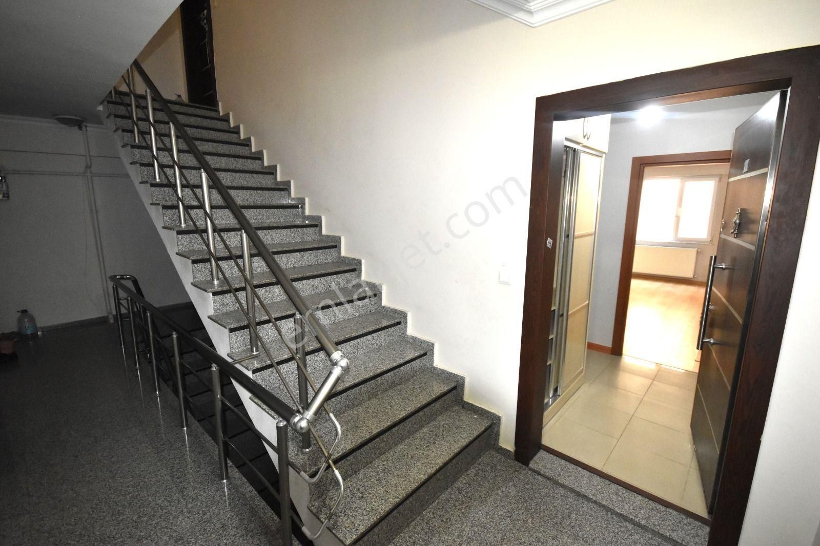 Seba'dan Yeşilova Mh 3+1 130m2 İskanlı Açık Otoparklı Acil Satılık 1.kat - Görsel 25