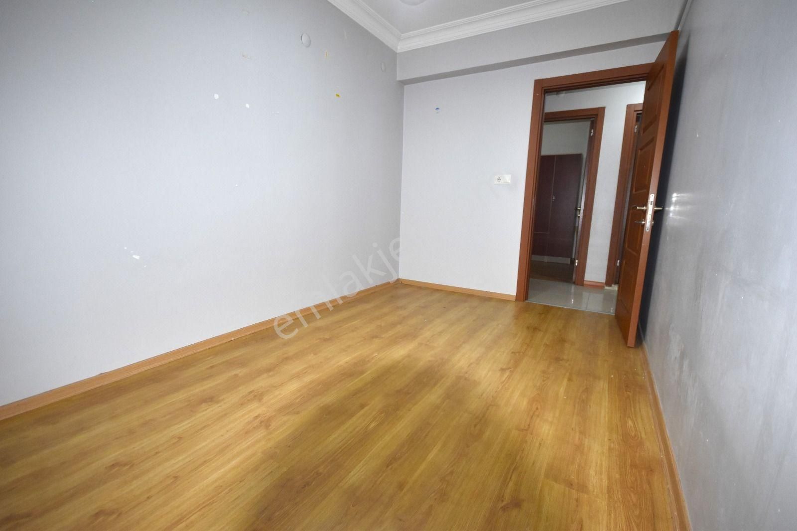 Seba'dan Yeşilova Mh 3+1 130m2 İskanlı Açık Otoparklı Acil Satılık 1.kat - Görsel 11