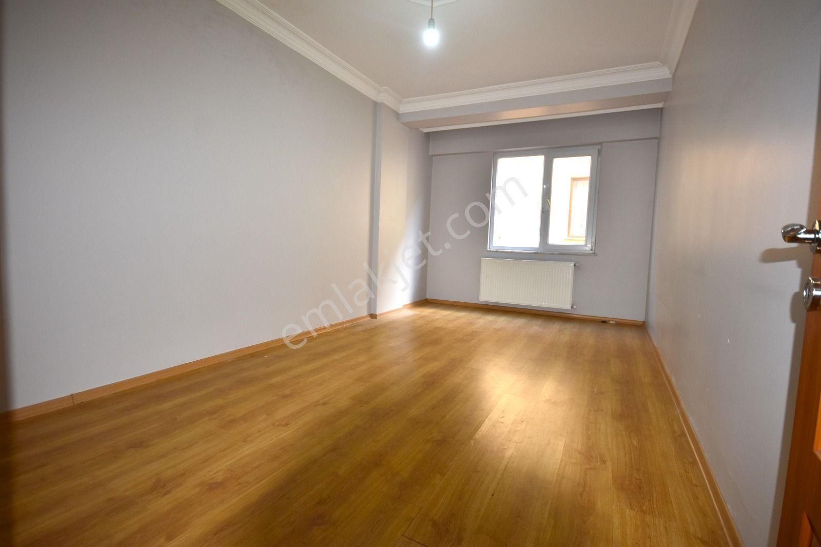 Seba'dan Yeşilova Mh 3+1 130m2 İskanlı Açık Otoparklı Acil Satılık 1.kat - Görsel 5