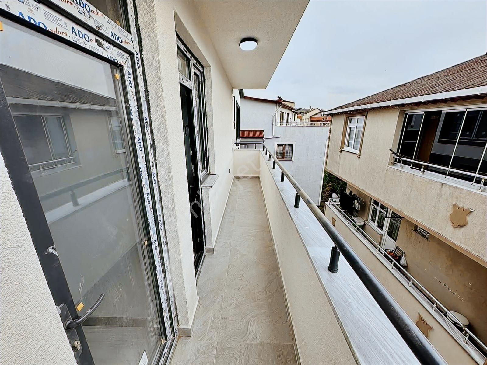 Darıca Sırasöğütler Atatürk Caddesine Komşu Satılık 2+1 Daire - Görsel 4