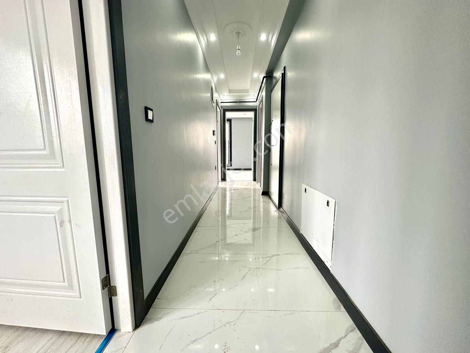 Darıca Sırasöğütler Atatürk Caddesine Komşu Satılık 2+1 Daire - Görsel 8