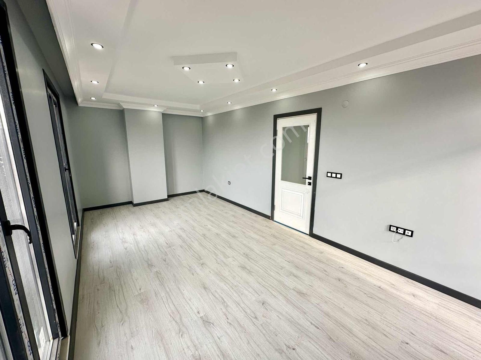 Darıca Sırasöğütler Atatürk Caddesine Komşu Satılık 2+1 Daire - Görsel 2