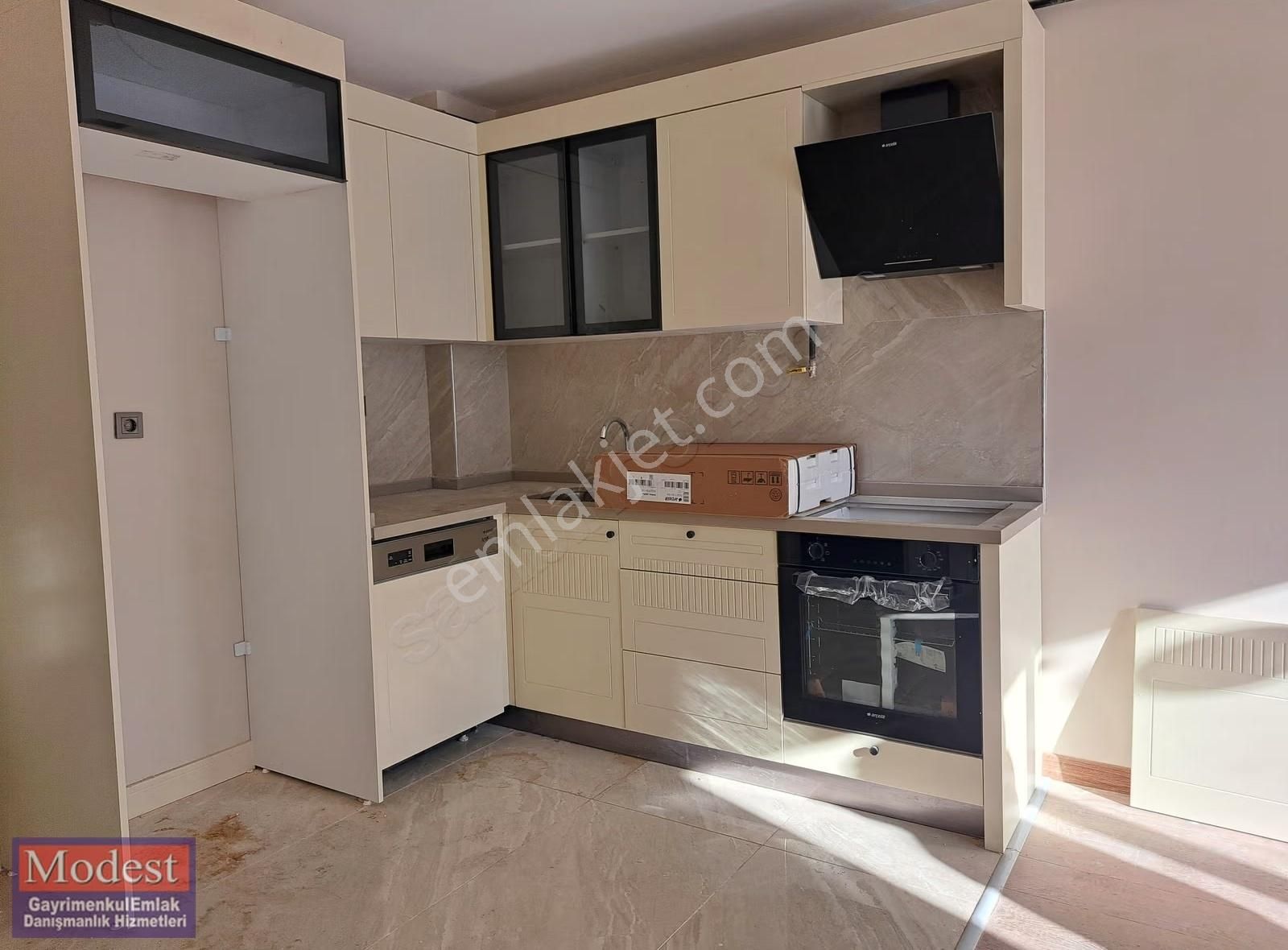 Kartal Metrosuna Yakın Yeni Sitede Kiralık 1+1 Daire - Görsel 22