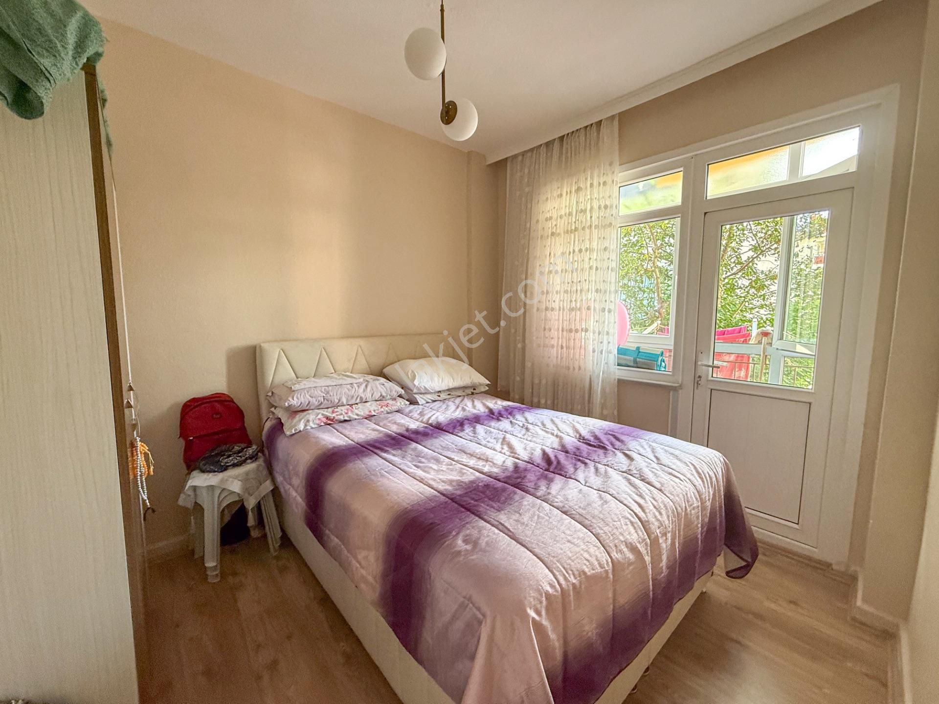 Kumbağ'da Pazar Sokağında Eşyalı Satılık 2+1 Daire - Görsel 18