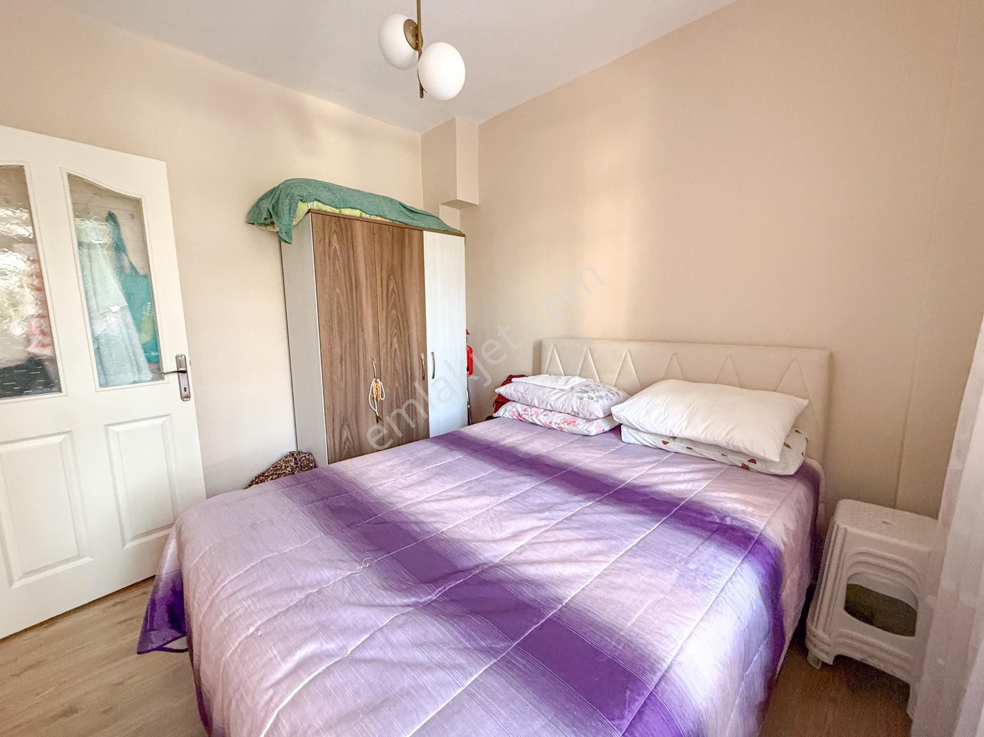 Kumbağ'da Pazar Sokağında Eşyalı Satılık 2+1 Daire - Görsel 19