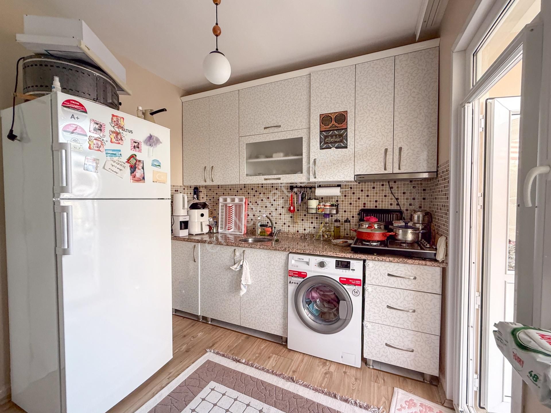 Kumbağ'da Pazar Sokağında Eşyalı Satılık 2+1 Daire - Görsel 11