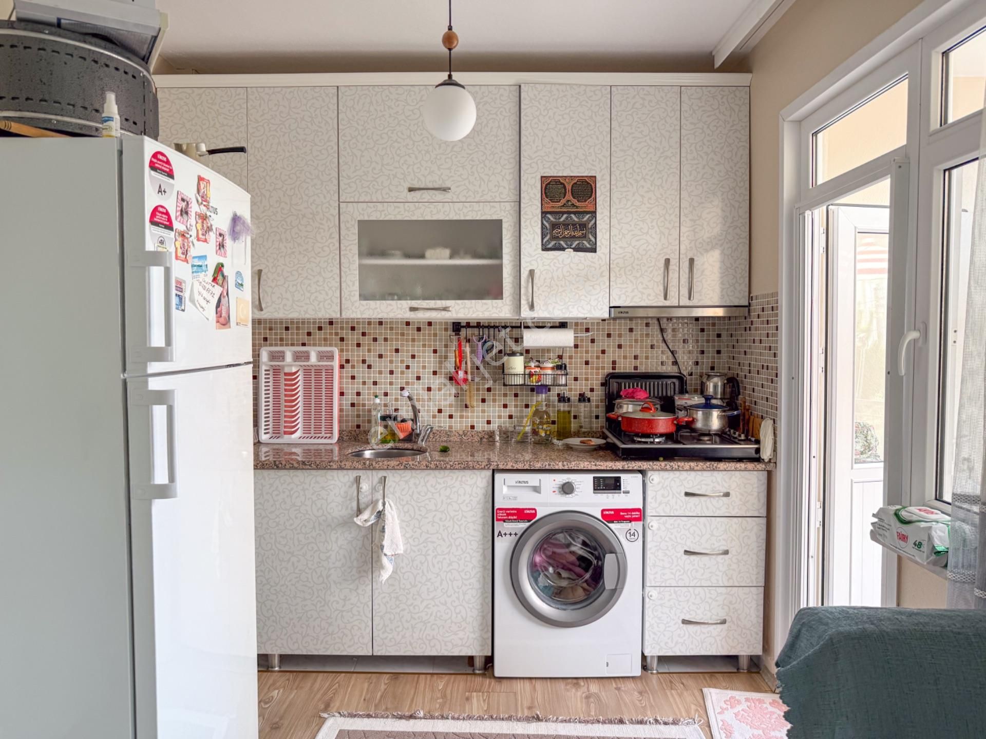 Kumbağ'da Pazar Sokağında Eşyalı Satılık 2+1 Daire - Görsel 10