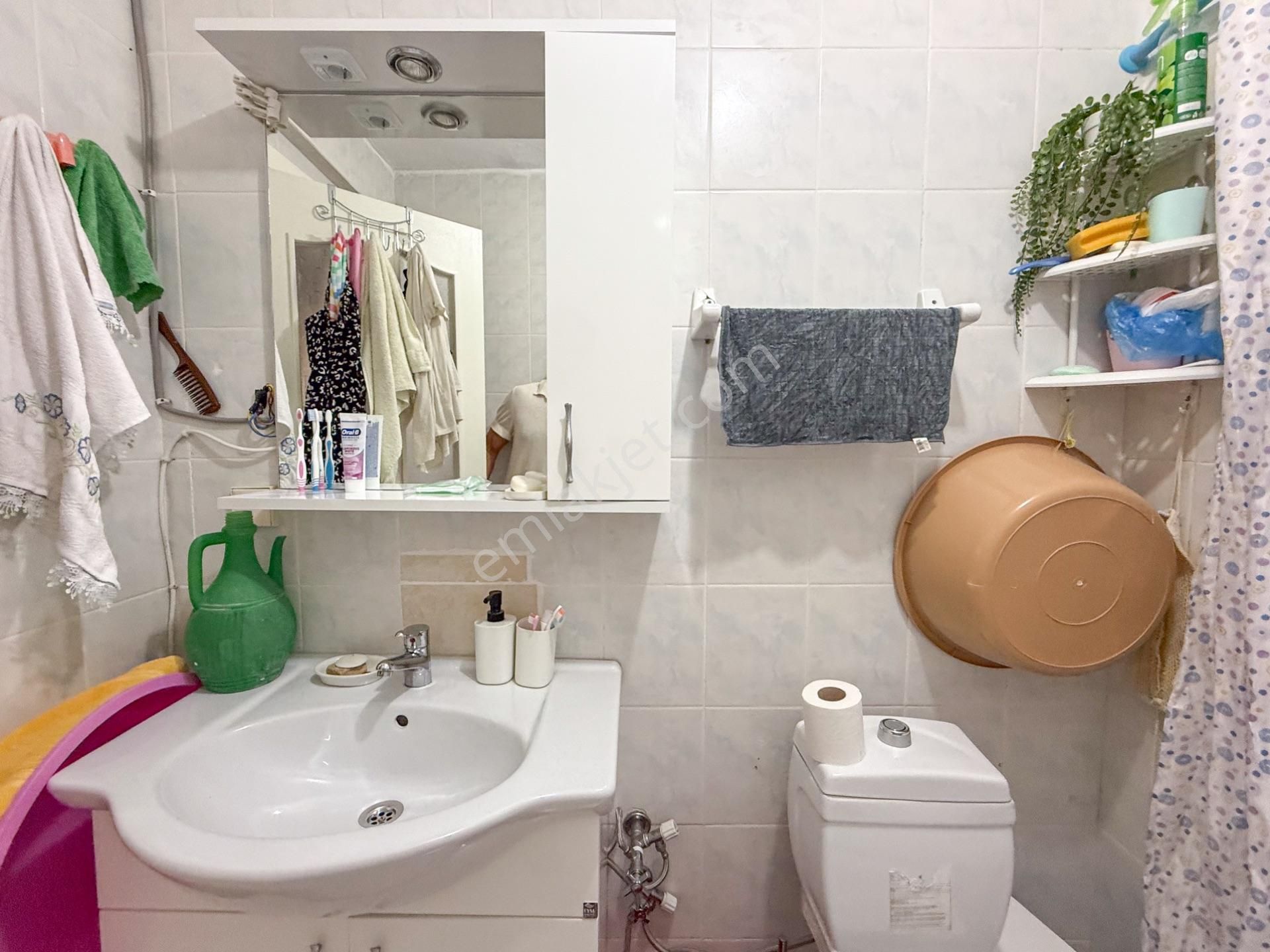 Kumbağ'da Pazar Sokağında Eşyalı Satılık 2+1 Daire - Görsel 34