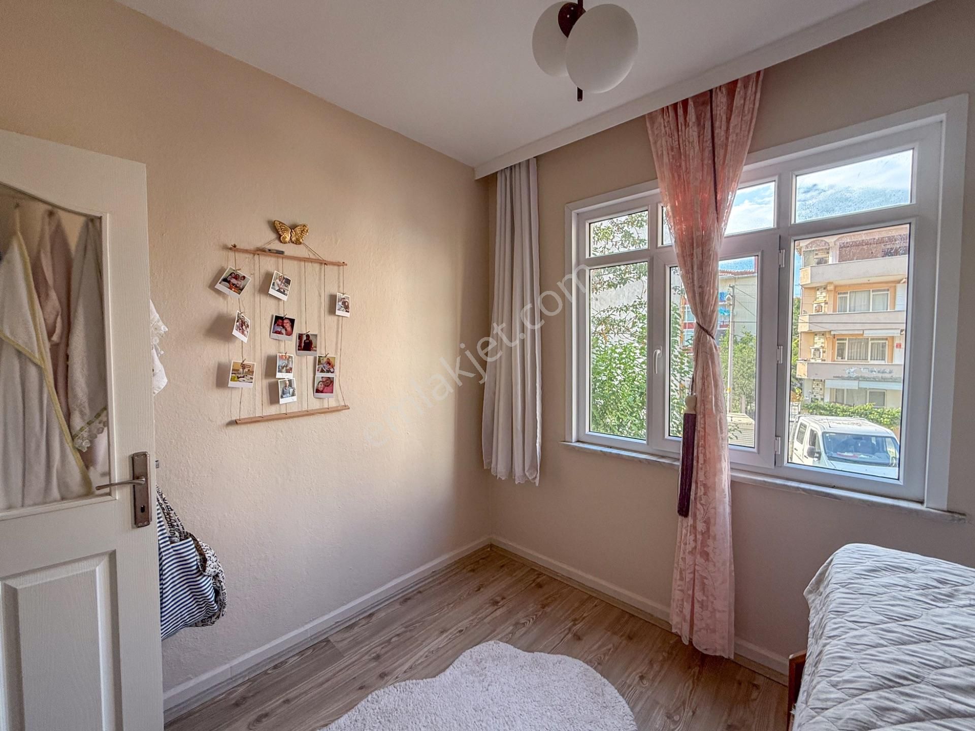 Kumbağ'da Pazar Sokağında Eşyalı Satılık 2+1 Daire - Görsel 27