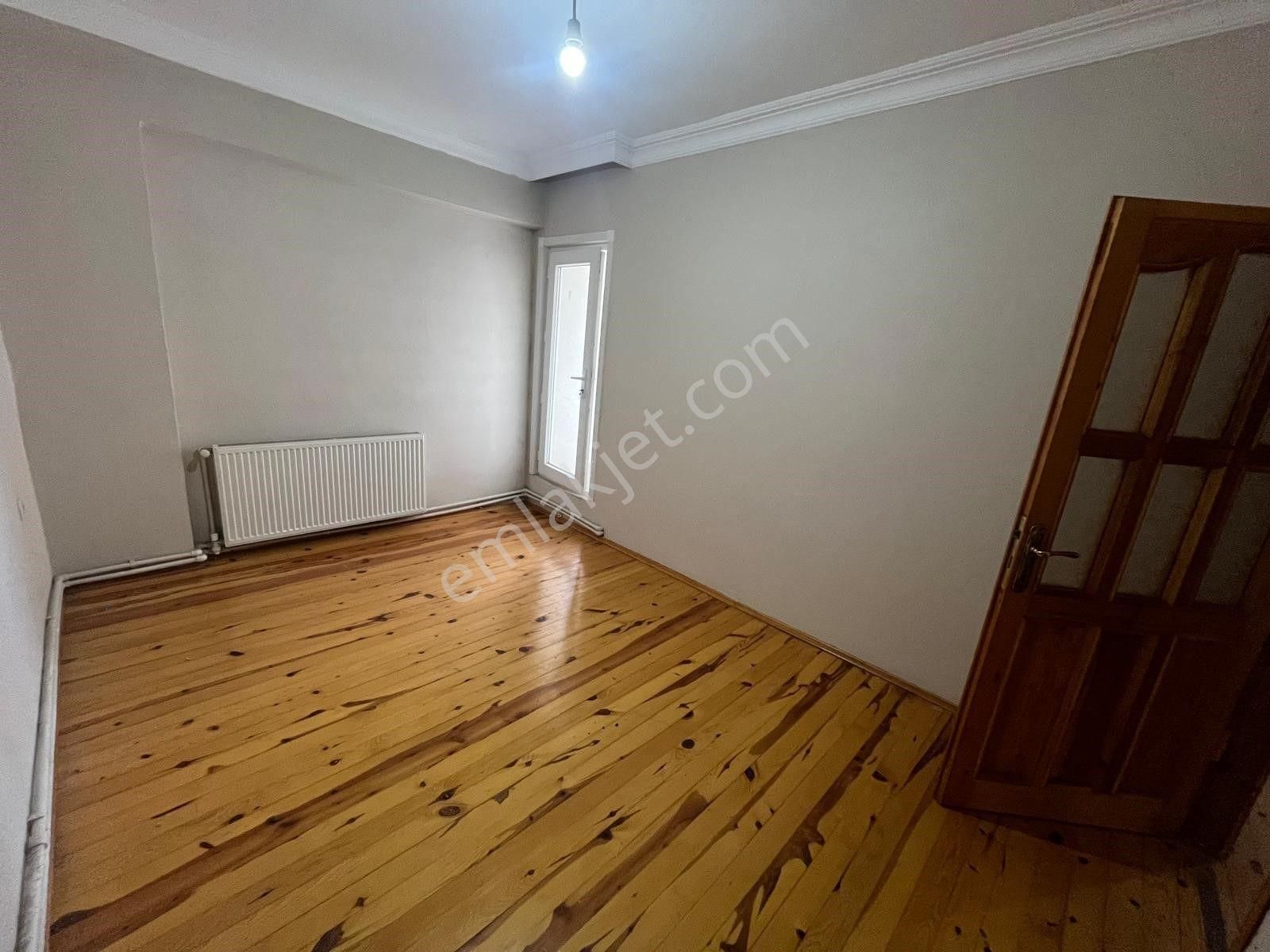 Kocaali Merkezde 2+1 Ayrı Mutfak Kombi Petek Takılı Daire - Görsel 17