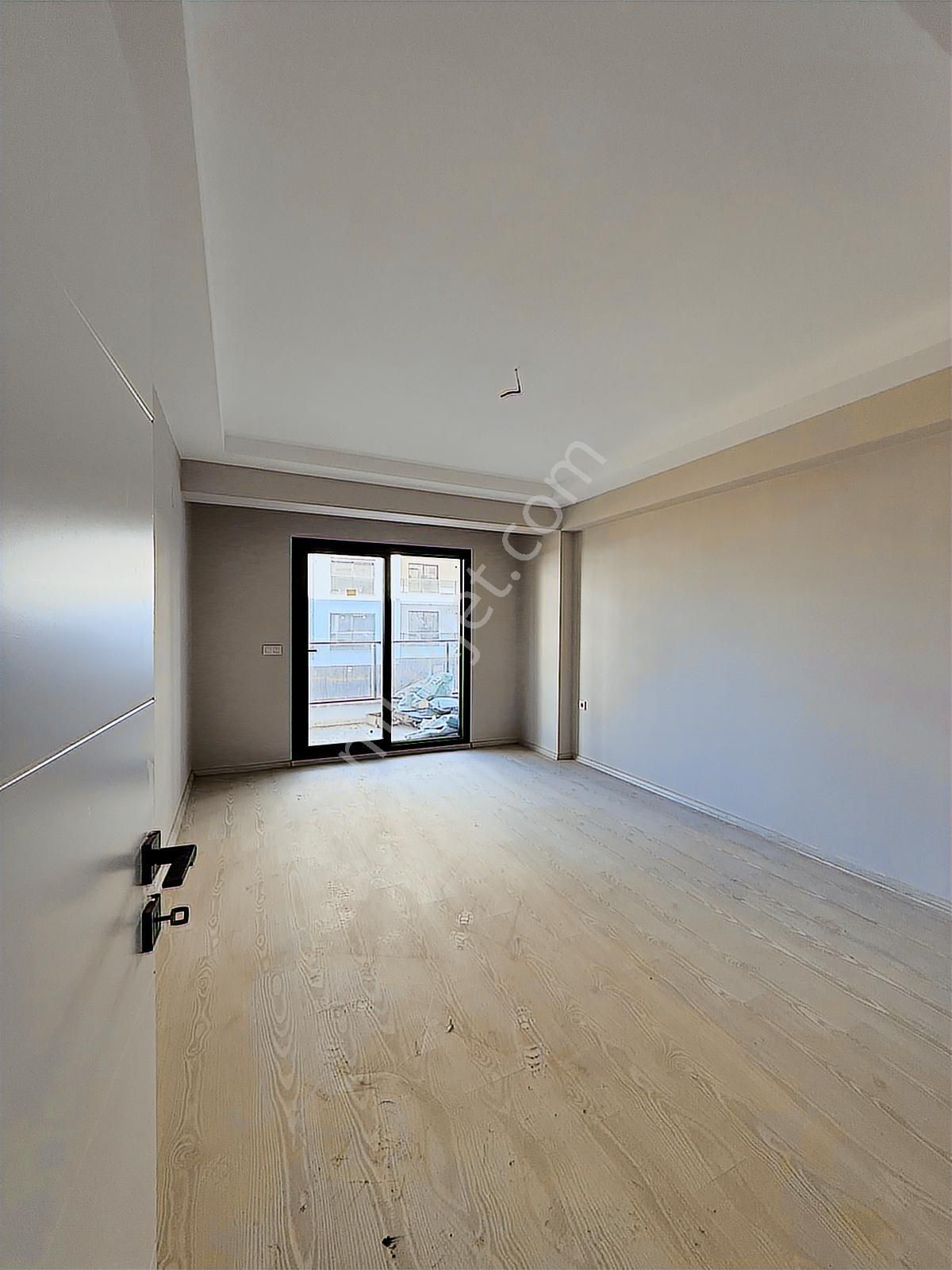 Turgutlu Site İçerisinde Geniş Cam Balkonlu 3+1 Sıfır Daire - Görsel 34