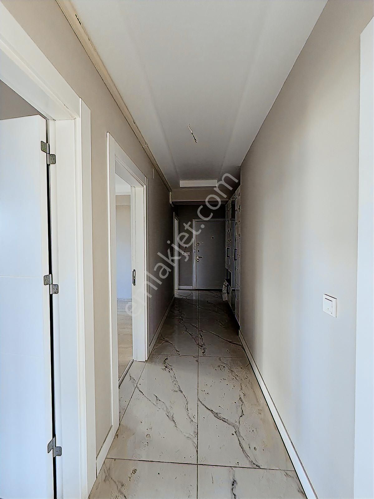 Turgutlu Site İçerisinde Geniş Cam Balkonlu 3+1 Sıfır Daire - Görsel 4