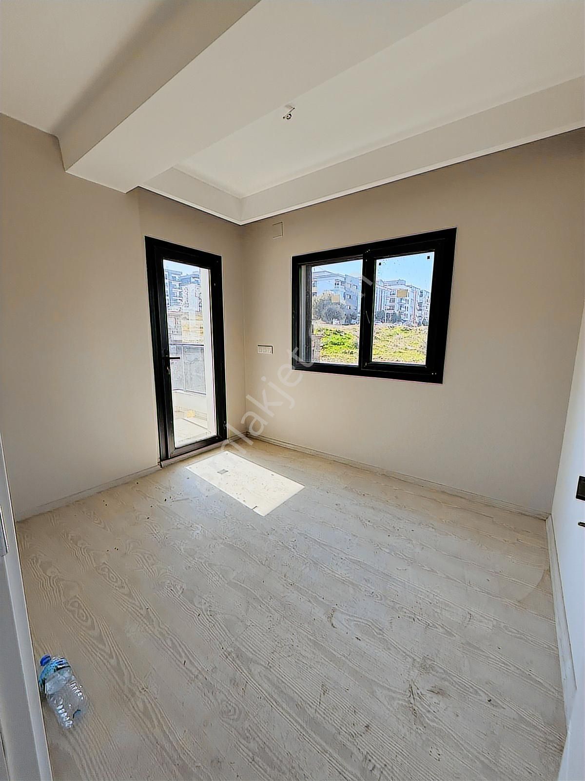 Turgutlu Site İçerisinde Geniş Cam Balkonlu 3+1 Sıfır Daire - Görsel 29