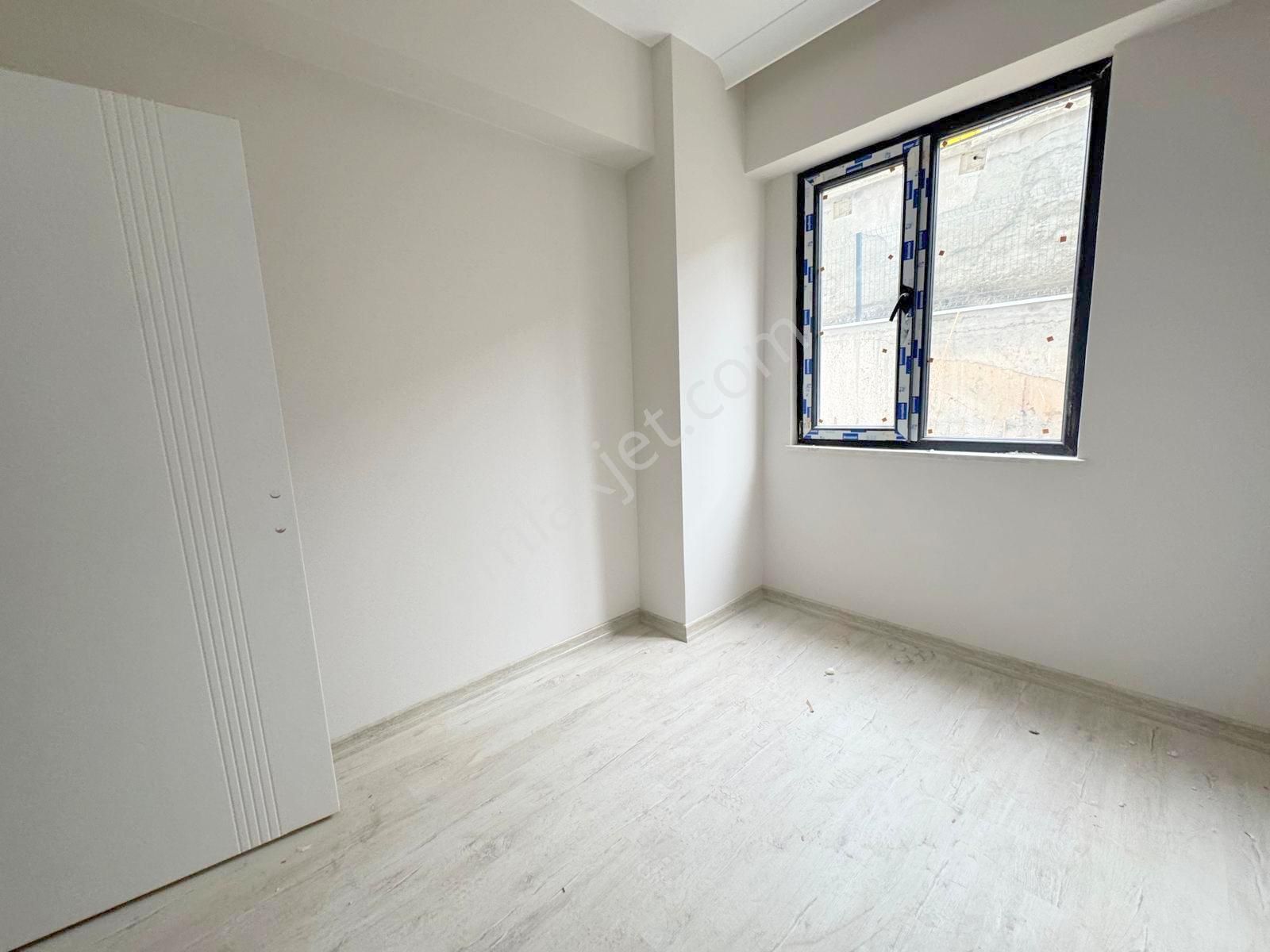 Mertcan'dan Metroya 5dk Sitede Şehrin En İyi Konumunda Sıfır 2+1 - Görsel 7