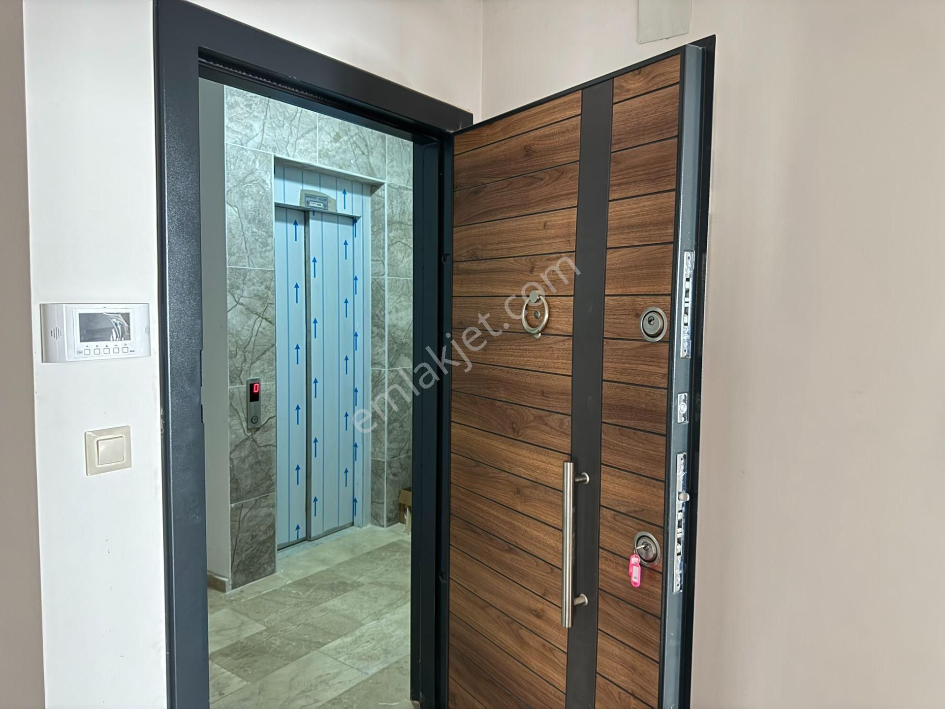 Trabzon Ortahisar Soğuksu'da, Merkezi Konumda, 3+1 Kiralık Daire - Görsel 2