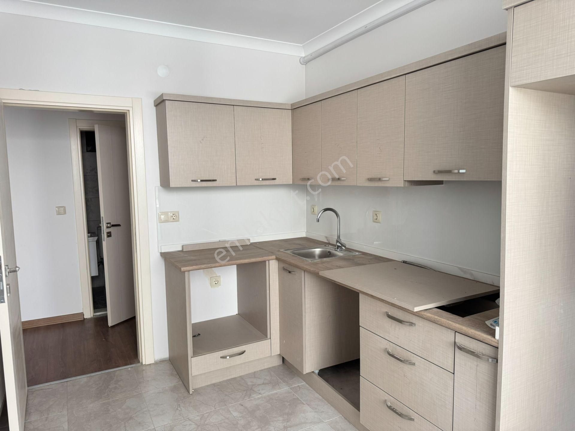 Trabzon Ortahisar Soğuksu'da, Merkezi Konumda, 3+1 Kiralık Daire - Görsel 9