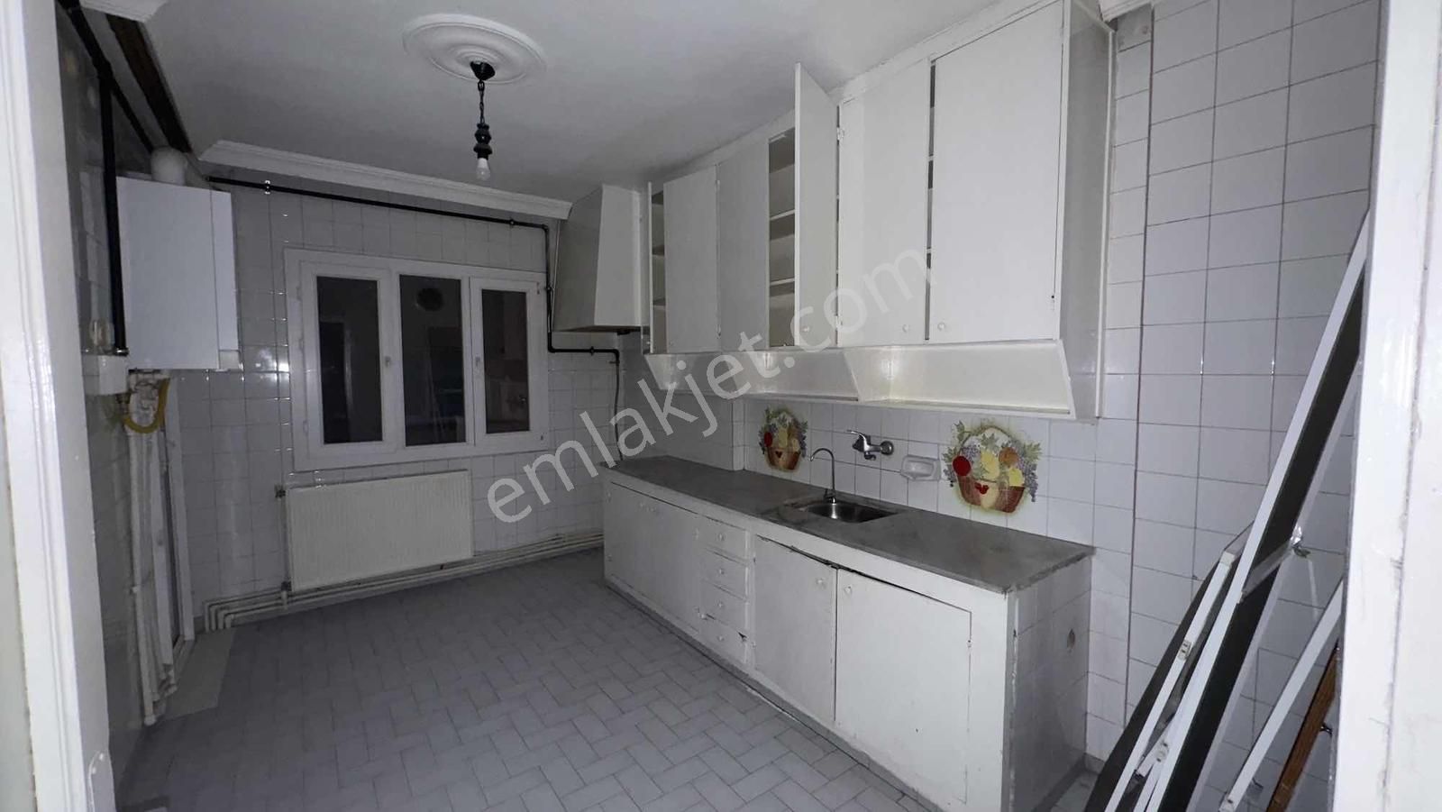 Nova'dan Altay Mahallesi'nde Kiralık Ara Kat Daire - Görsel 12