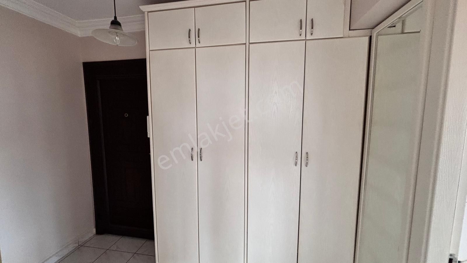 Barış Mahallesi Fsm Metroya 200 Metre 3+1 Kombili Daire - Görsel 4
