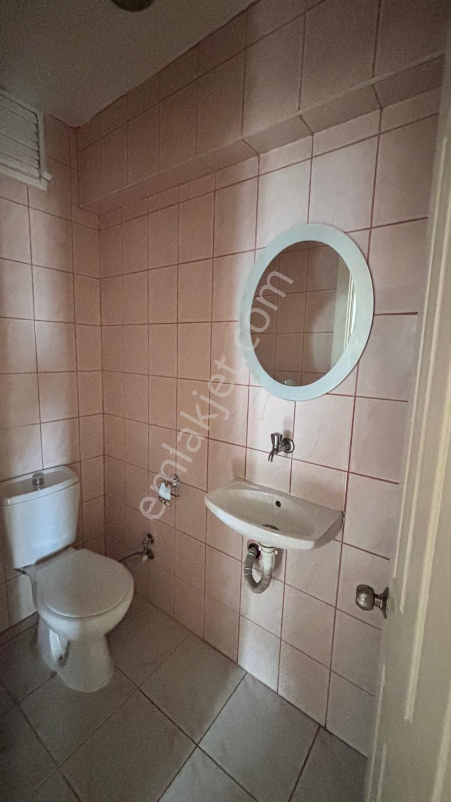 Barış Mahallesi Fsm Metroya 200 Metre 3+1 Kombili Daire - Görsel 14