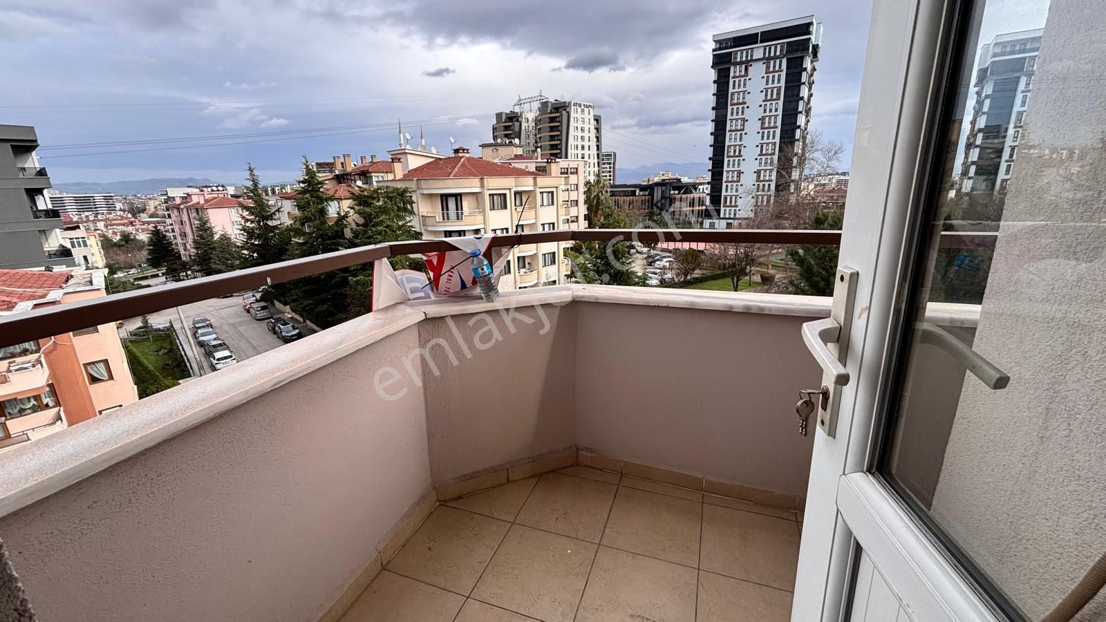 Barış Mahallesi Fsm Metroya 200 Metre 3+1 Kombili Daire - Görsel 17