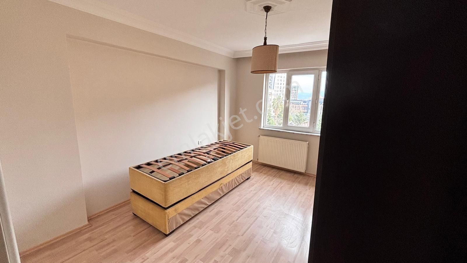 Barış Mahallesi Fsm Metroya 200 Metre 3+1 Kombili Daire - Görsel 7