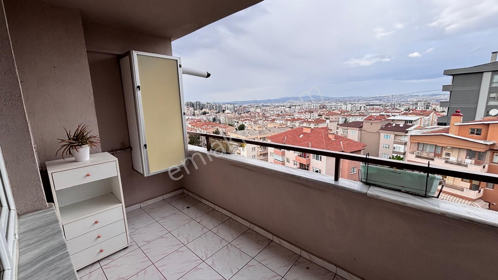 Barış Mahallesi Fsm Metroya 200 Metre 3+1 Kombili Daire - Görsel 18