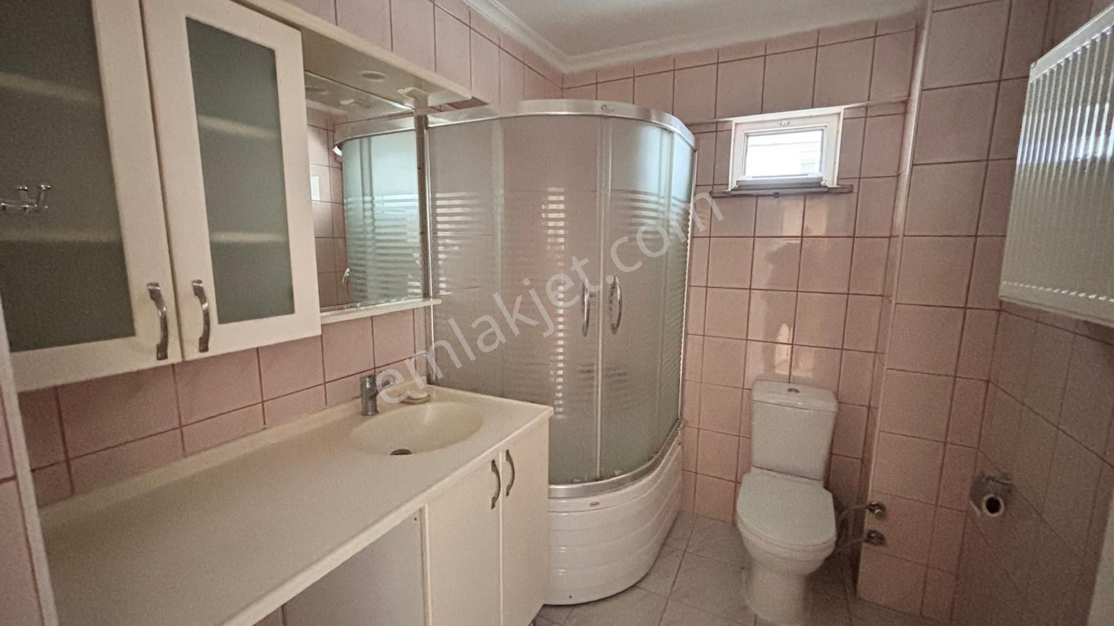 Barış Mahallesi Fsm Metroya 200 Metre 3+1 Kombili Daire - Görsel 13