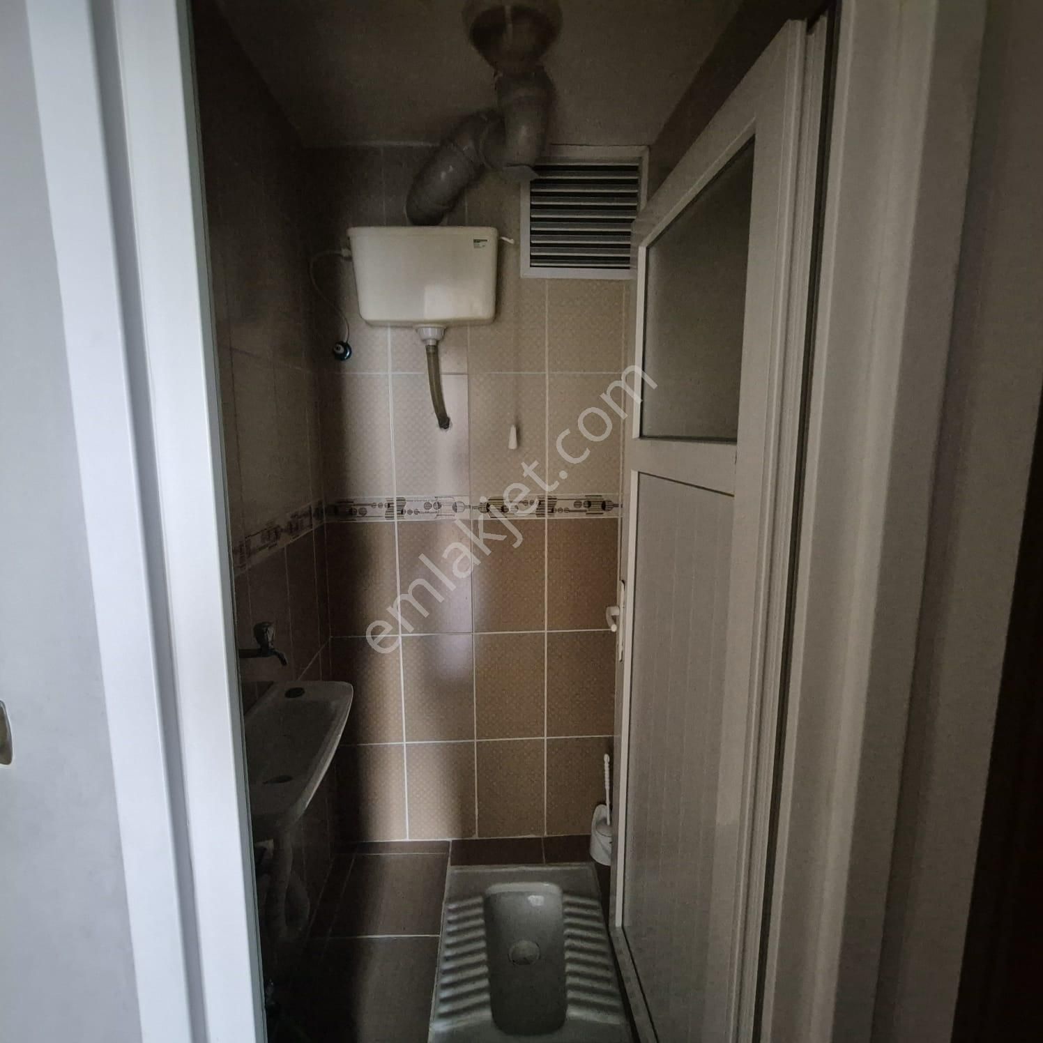 Karadeniz Mahallesi | Venezıa Avmye Yakın | 2+1 Kiralık Daire - Görsel 2