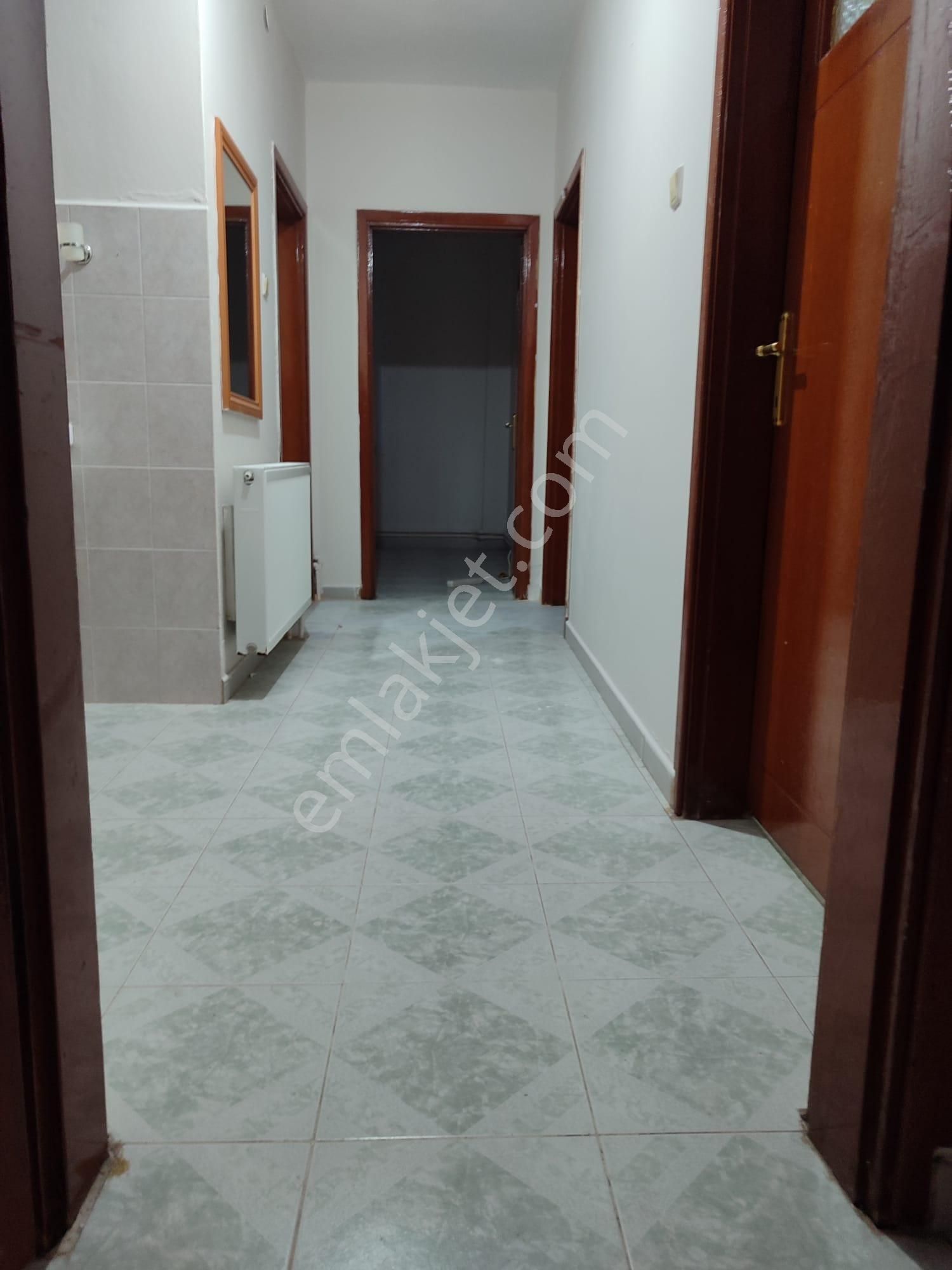 Adana Sarıçamda Kozan Yolunda 2+1 Doğalgazlı Kombili Fırsat Kiralık Daire - Görsel 5