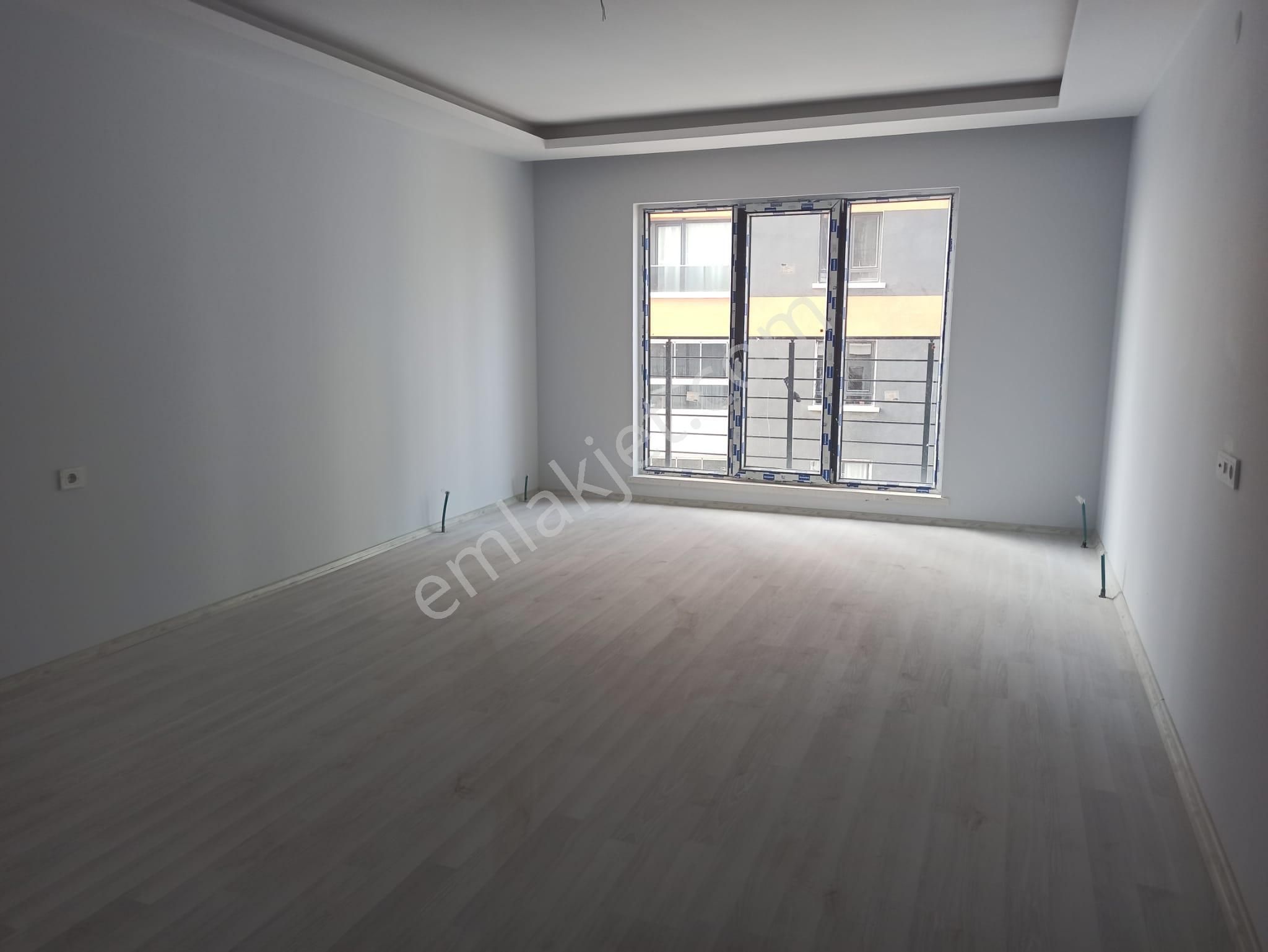 Şimşek Emlak'tan Altındağ Ulubey Mh.yeni Bina 3. Kat 110 M2 3+1 - Görsel 4