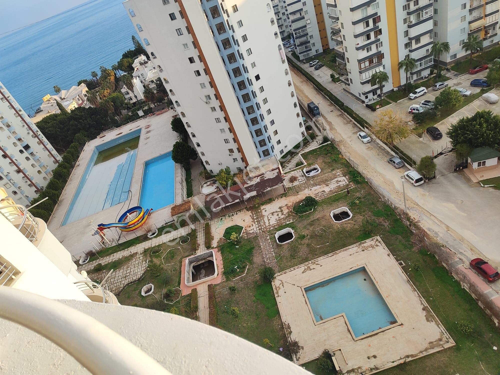 Vega'dan Denize Sıfır Site İçinde Havuzlu Satılık 4+1 Daire - Görsel 21