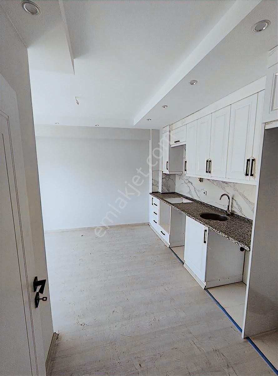 Nova'dan Albayrak Mh'de İtfaiye Yakıninda Sıfır Daire