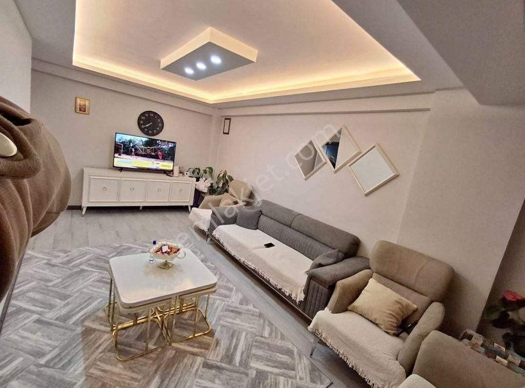 Satılık Veya Eşyalı Olarak Kiralık 2+1