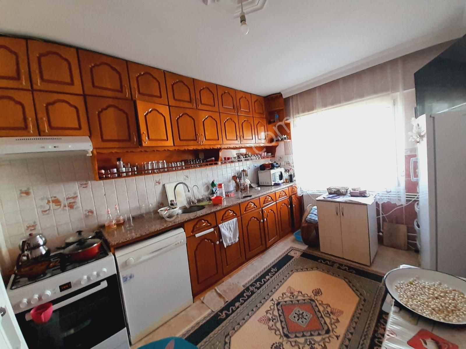 Esnaf Kefalet Evlerinde Çift Cepheli Ara Kat Site İçinde 3+1 - Görsel 14