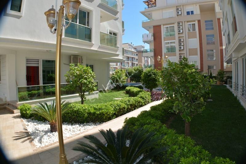 E.yücelden Konyaaltı Liman Mah.de Lüx Site İçinde Eşyalı 1+1 - Görsel 15