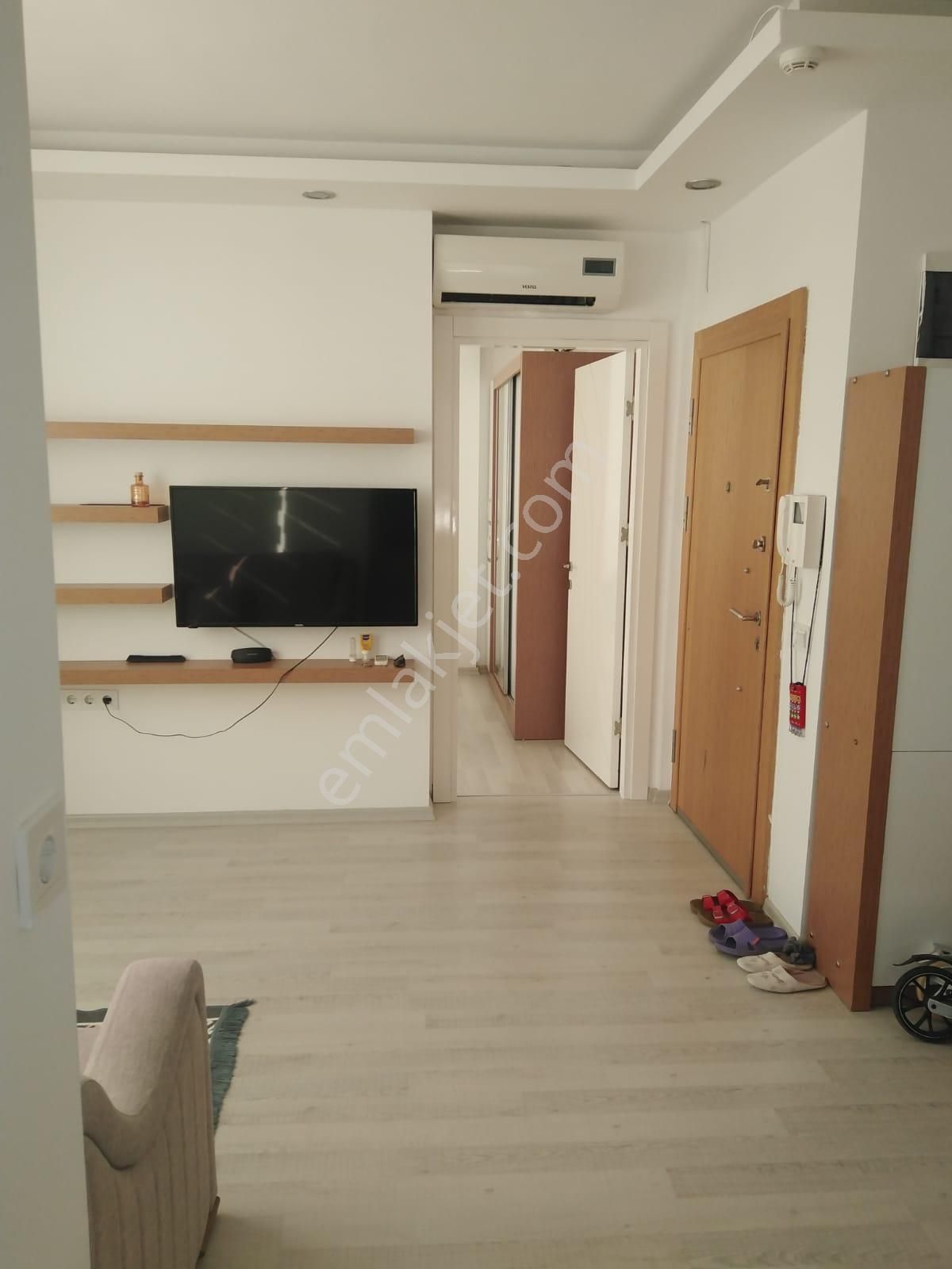 E.yücelden Konyaaltı Liman Mah.de Lüx Site İçinde Eşyalı 1+1 - Görsel 33