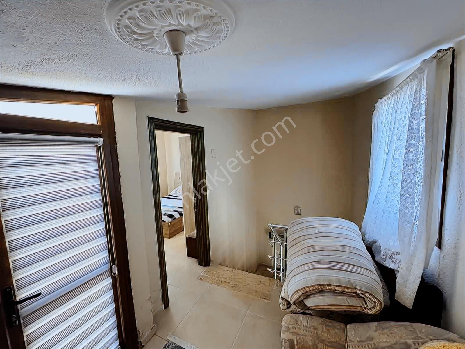 Çukuraltı Denize Yakın 3+1 Ayrı Daireli Fourleks | Teklife Açık - Görsel 21