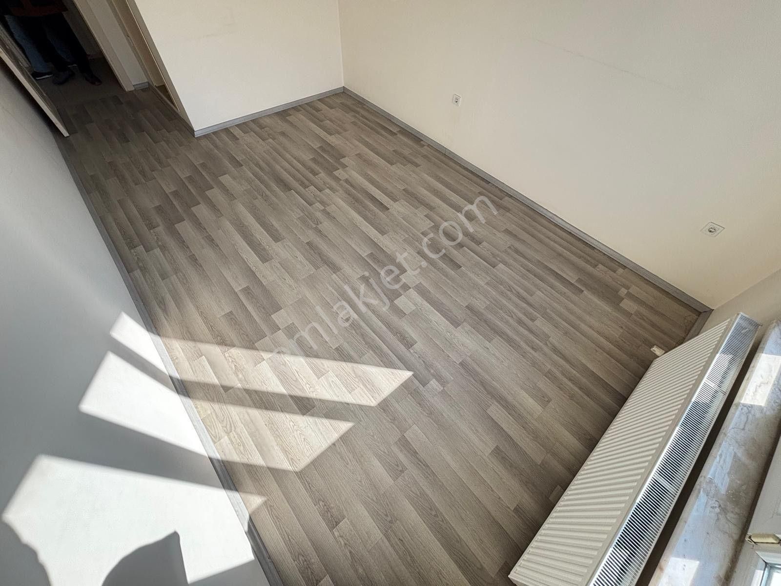 Mera Emlaktan Burhaniye Merkezde Asansörlü 3+1 K.otoparklı Daire - Görsel 12